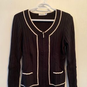 Women’s zip up sweater- size small